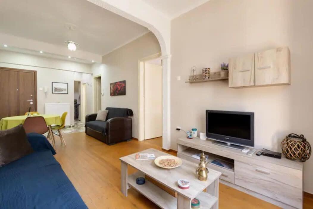 Private Pristine Balcony Home- Heart Of The Center Θεσσαλονίκη Εξωτερικό φωτογραφία